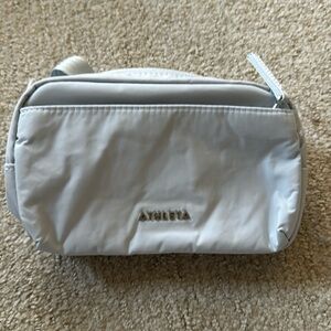 Athletes light blue cross body bag